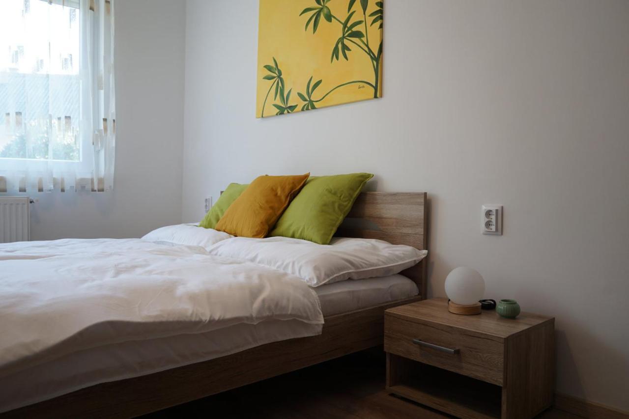 Lali Vendeghaz Hotel Asvanyraro Buitenkant foto