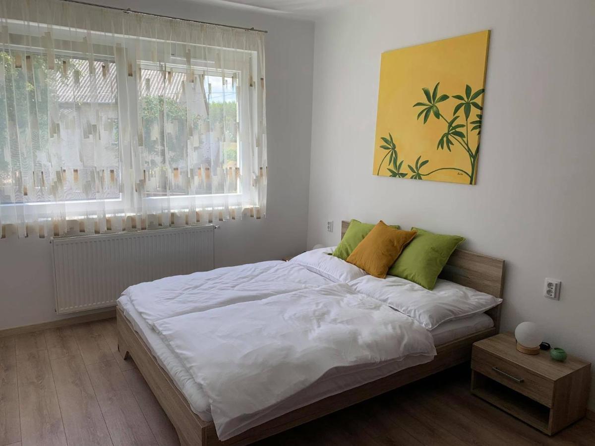 Lali Vendeghaz Hotel Asvanyraro Buitenkant foto