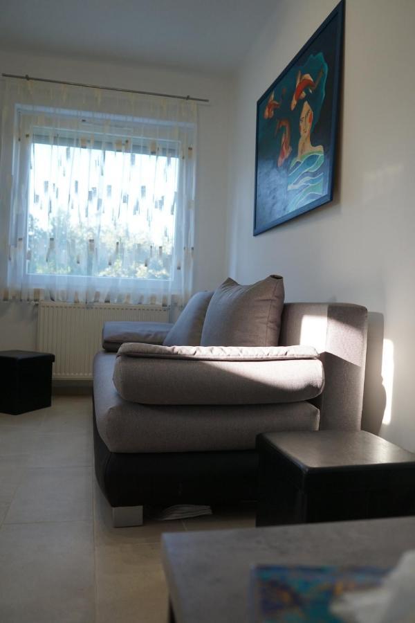 Lali Vendeghaz Hotel Asvanyraro Buitenkant foto